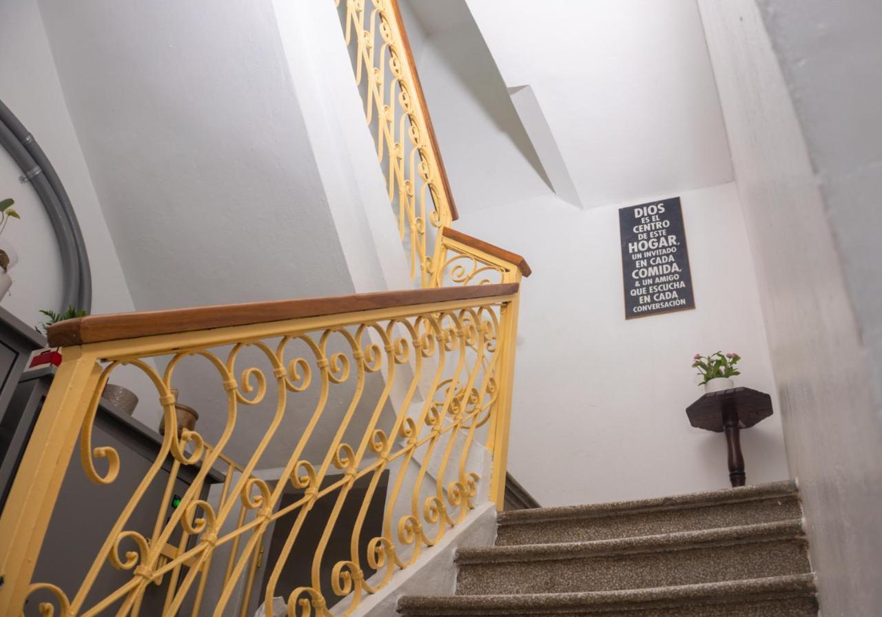 Casa De Huespedes Colonial Hotel Santo Domingo Bagian luar foto